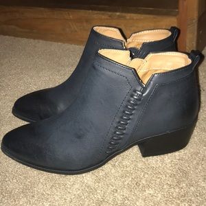 Black booties NWOT